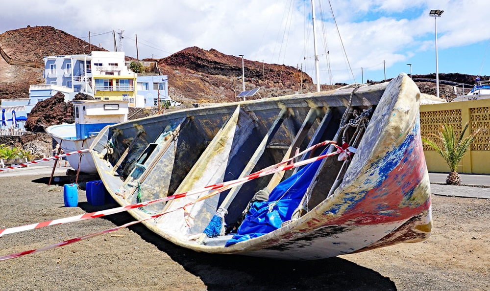 Människorättsorganisationer slår larm om att den kraftiga nedgången i migration från Mauretanien till Kanarieöarna skett till följd av övergrepp och olagliga frihetsberövanden.