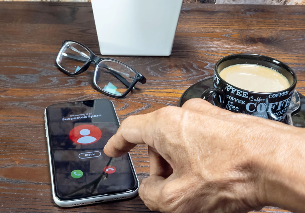 Spaniens nya lag om kundservice stärker konsumentens ställning med regler om väntetider, språkkrav och förbud mot påträngande samtal.