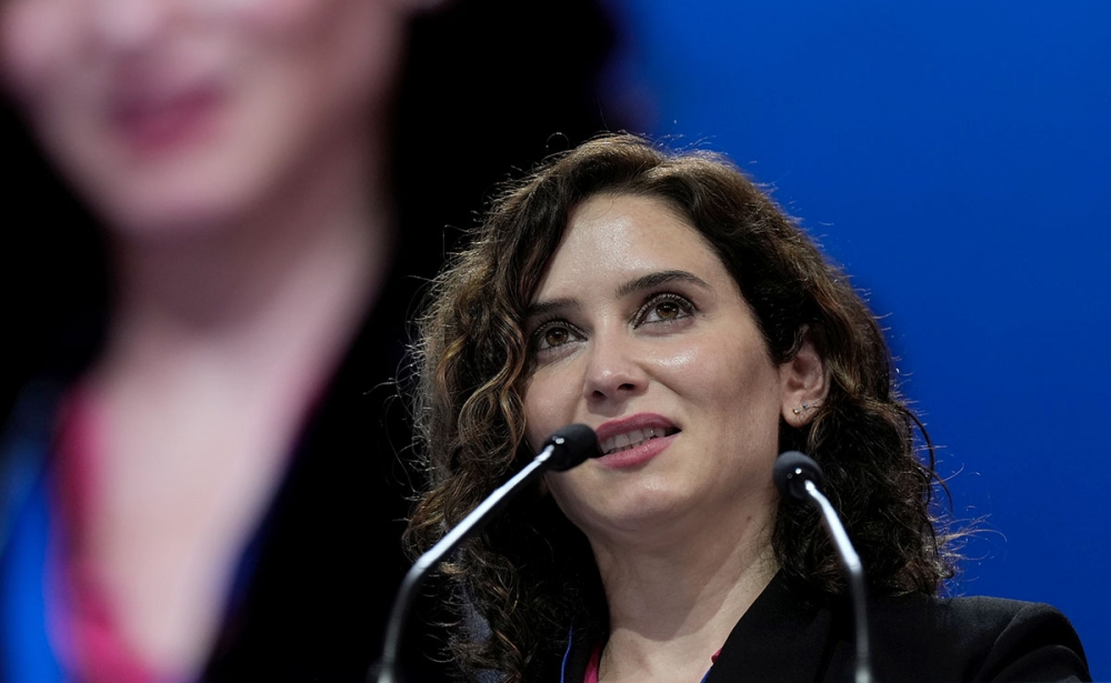 Regionpresidenten Isabel Díaz Ayusos vägran att inrätta ett register över läkare som vägrar utföra aborter har lett till en rättslig strid med regeringen. Foto: PP