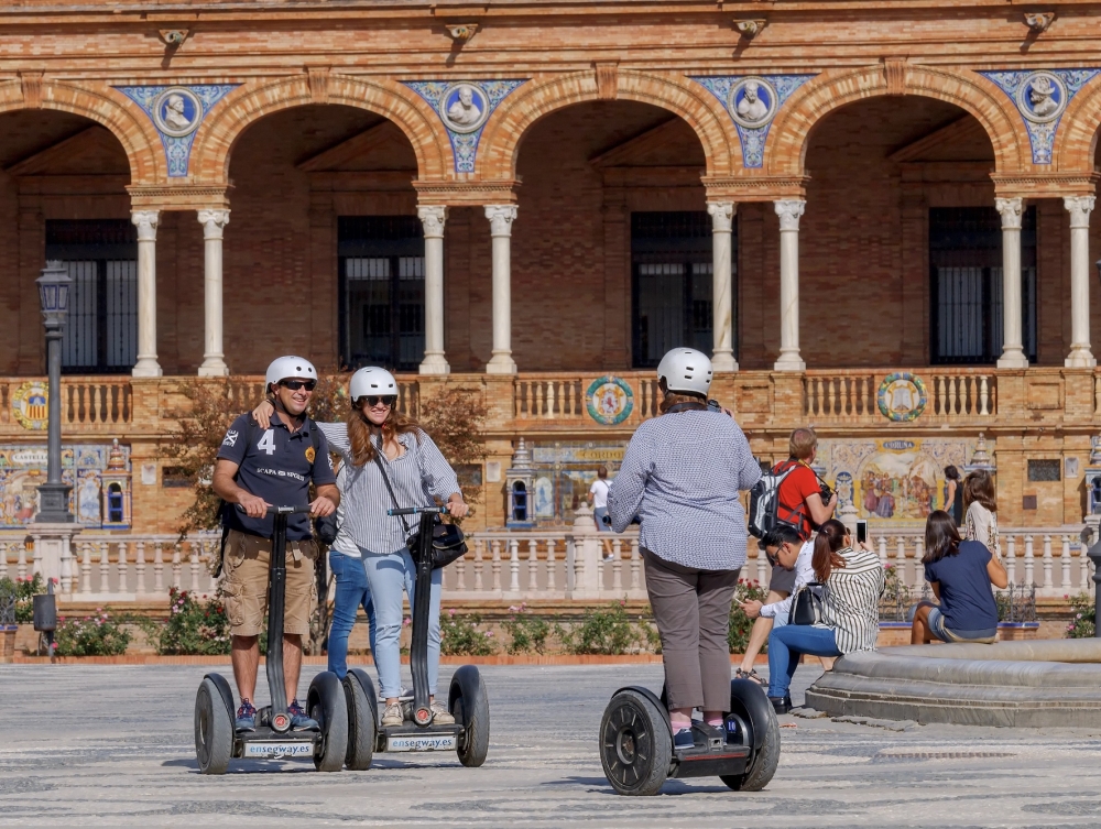 Under &aring;rets f&ouml;rsta elva m&aring;nader kom drygt 91 miljoner turister till Spanien, vilket pekar mot ett ackumulerat rekord p&aring; 97 miljoner vid &aring;rets slut.