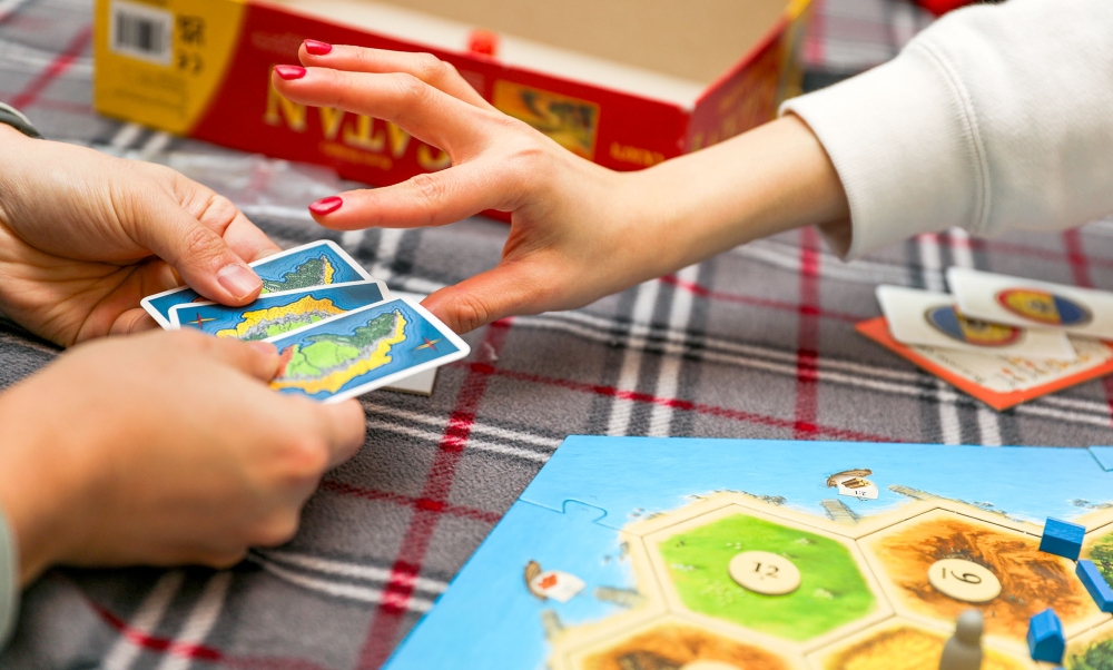 Sällskapsspel är idealiska för inomhusdagar, men det gäller att man kan tyda reglerna.