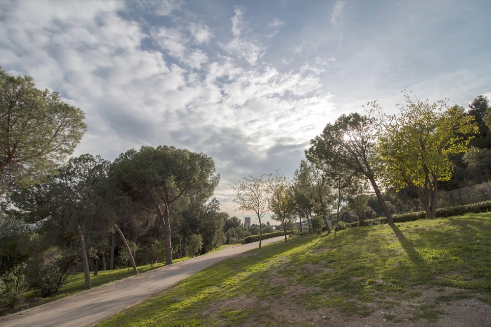 Smittspridningen tvingar fram omfattande restriktioner f&ouml;r friluftslivet i Barcelonas n&auml;romr&aring;de.