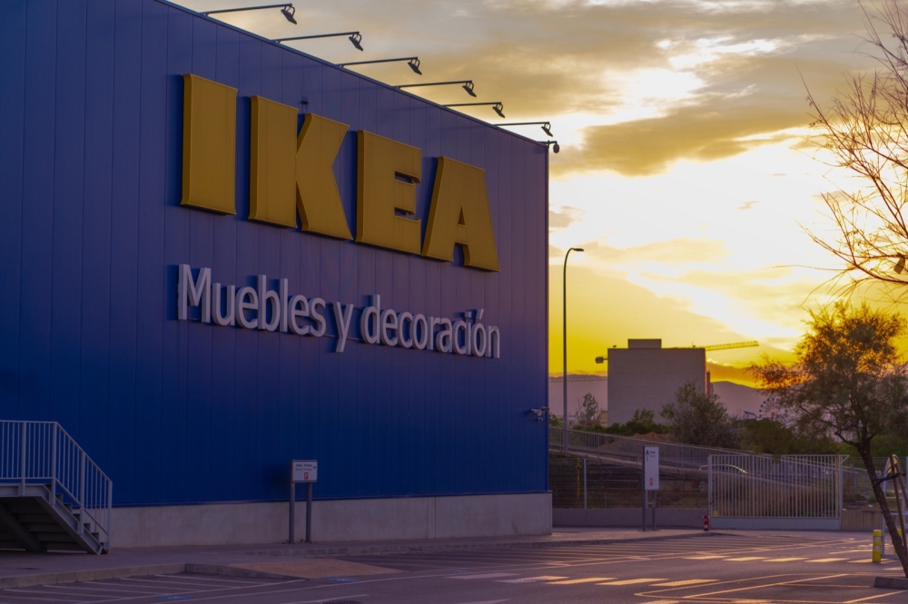 Domen tydligg&ouml;r att grova f&ouml;rol&auml;mpningar mot arbetsgivare i sociala medier kan utg&ouml;ra grund f&ouml;r avskedande.