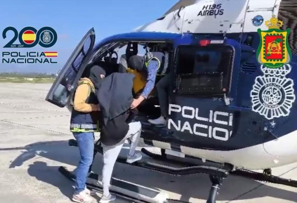 Det internationella polissamarbetet bakom gripandet i Palma beskrivs som en del av en l&aring;ng rad tillslag mot misst&auml;nkta jihadistmilj&ouml;er i &ouml;gruppen. Foto: Polic&iacute;a Nacional