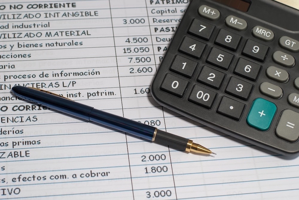 De nya reglerna syftar till att öka långtidsuthyrningen och göra bostäder mer tillgängliga för unga och hushåll i pressade områden.