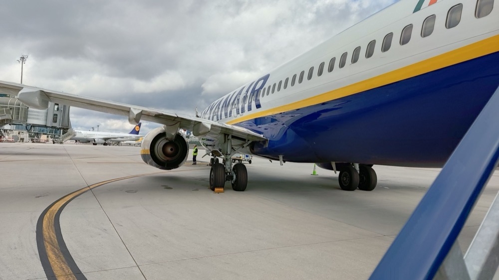 F&ouml;r&auml;ndringarna p&aring;verkar resm&ouml;jligheterna f&ouml;r resen&auml;rer i mindre regioner och &ouml;kar beroendet av st&ouml;rre flygplatser.