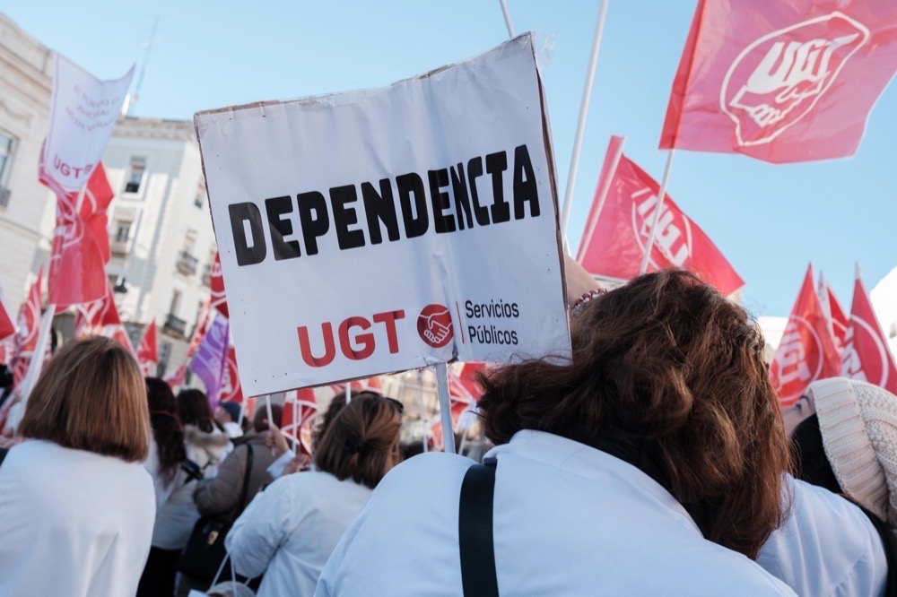 L&aring;nga v&auml;ntetider inom omsorgen skapar stora regionala skillnader i tillg&aring;ngen till st&ouml;d.