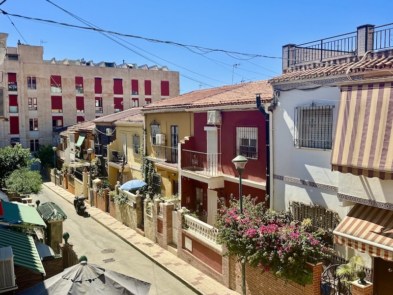 Så här gulligt kan det se ut mitt i de mest oturistiga områdena i Málaga stad. En anledning att våga sig utanför de klassiska stråken.