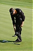 Vädret svängde kraftigt och Lee Westwood, liksom de övriga spelarna, fick byta utstyrsel flera gånger.