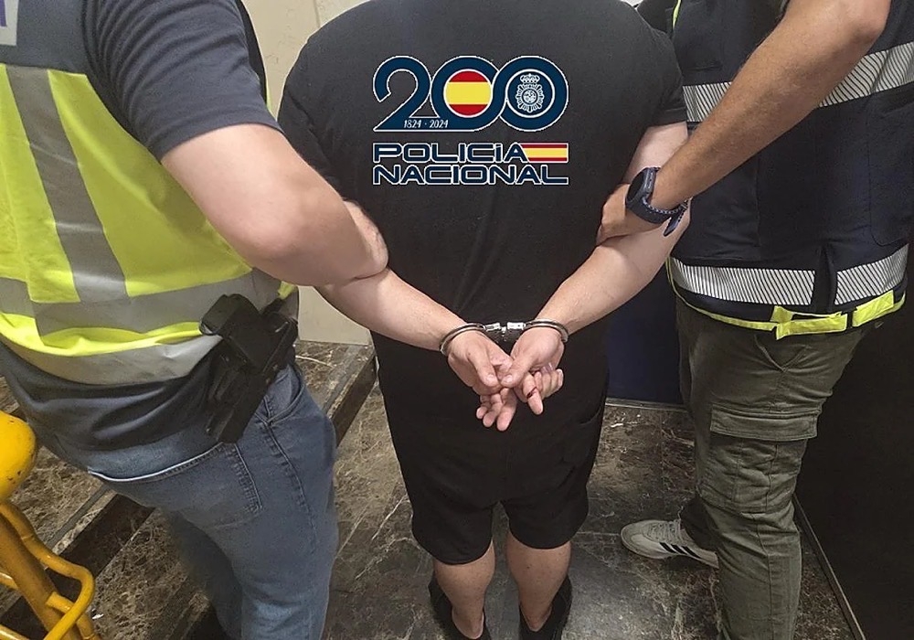 Den misstänkte greps i en husvagn intill festområdet och har häktats ovillkorligen. Foto: Policía Nacional