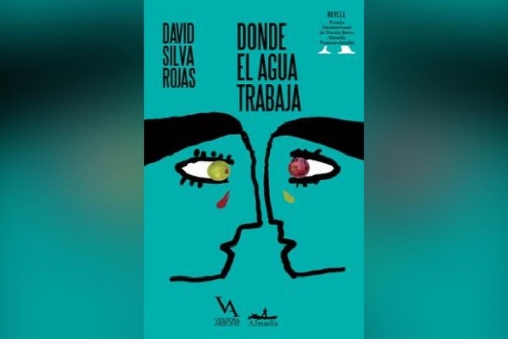 Peruanen David Silva Rojas fick 20.000 euro för boken <i>Donde el agua trabaja</i>, som valdes bland över 2.000 manus.