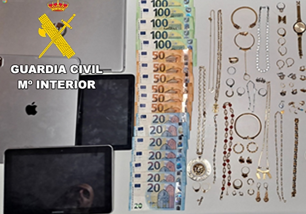 Två av de fyra gripna i Mijas har häktats av en domstol i Torremolinos. Foto: Guardia Civil