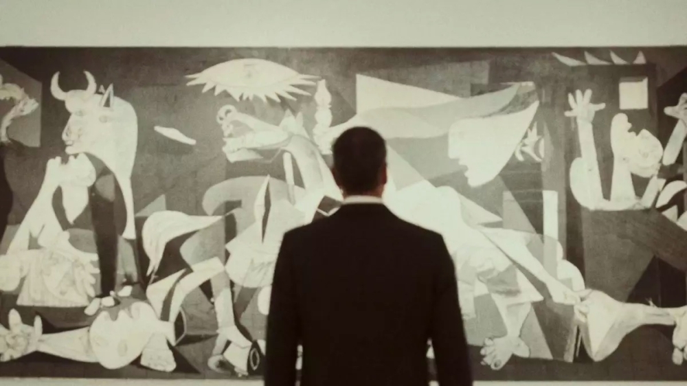 Centrala valnämnden kräver att regeringschefen tar bort inspelningen från konstmuseet Reina Sofía i Madrid från sina sociala medier. Foto: Pedro Sánchez