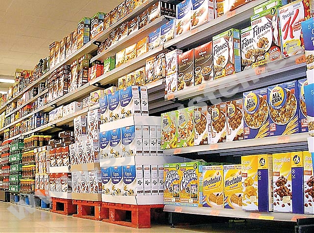 PRO:s lilla matkorg är billigare i Sverige än i Spanien! Det visar en unik prisjämförelse som Sydkusten gjorde i december. Dyrast av de tre spanska butikerna var Carrefour, därefter Lidl och billigast var Mercadona. Den spanska korgen var i snitt nästan 20 kronor dyrare än den svenska.