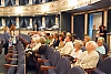 Candela Gil, Teatro Cervantes, berättade med hjälp av svenska Madelene Andersson, Málaga kommun, om teaterns historia under en särskild guidad visning på eftermiddagen innan konserten.