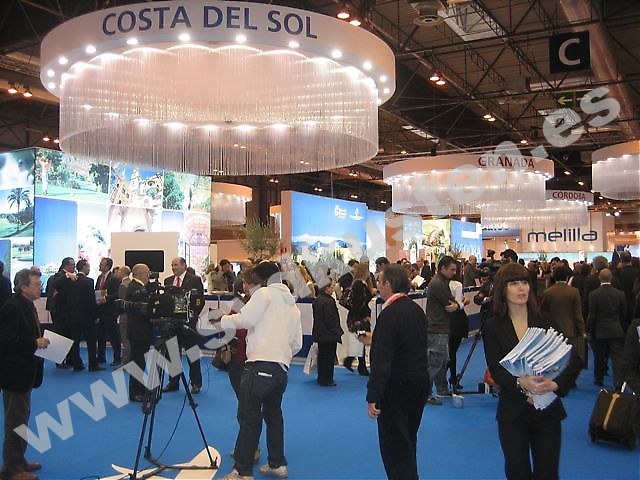 Den stora turistmässan i Madrid Fitur pågår mellan 19 och 23 januari. I år går mässan på sparlåga, även om den politiska närvaron är stor, på grund av det stundande kommunvalet.
