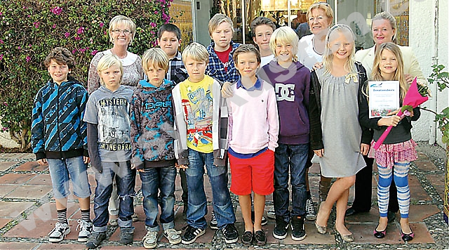 SWEA Marbella delade 31 mars ut stipendier på Centro Forestal Sueco, bland annat till elever i Svenska skolan i Marbella, som bara behövde gå ett par meter.