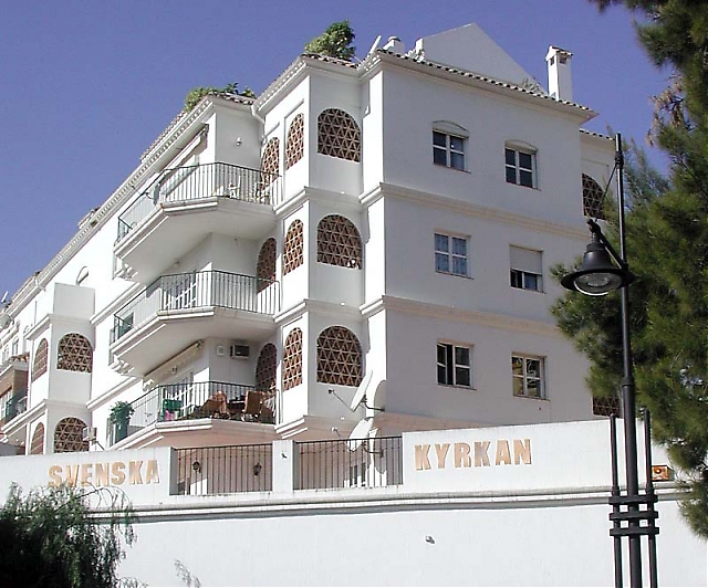 Kyrkorådets plan för att rädda verksamheten på Costa del Sol kunde kanske vara lite mer kreativ.