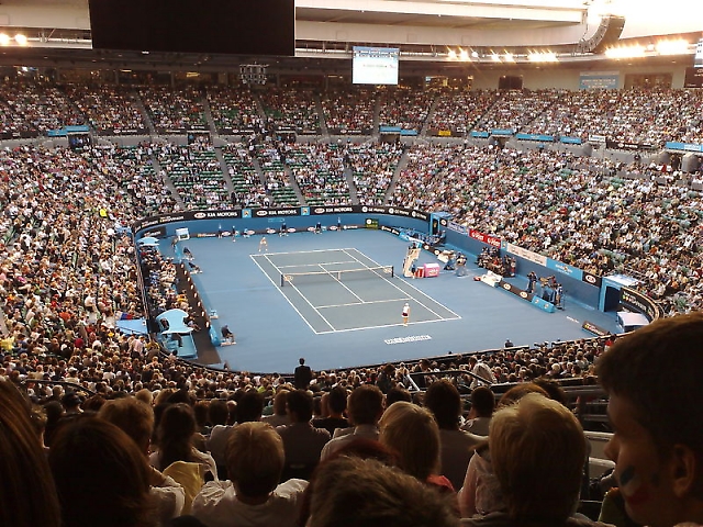 Nadal föll för andra året i rad i finalen i Australien Open, mot världsettan Novak Djokovic. Årets final var den längsta någonsin.