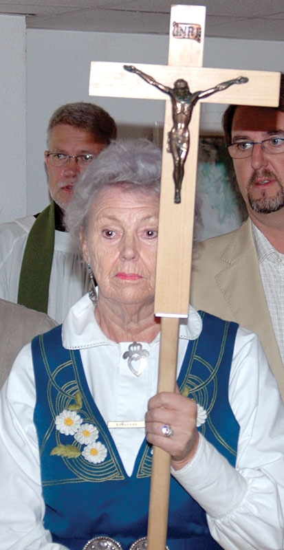 Asta Larsson, 16.12.1933-21.02.2012.