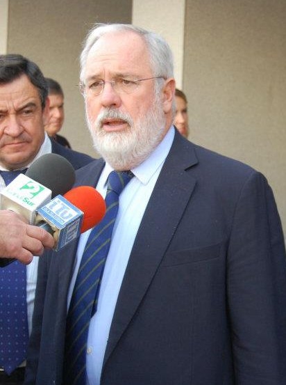 Den spanske jordbruksministern Miguel Arias Cañete menar att den nuvarande torkan är extremt oroväckande.