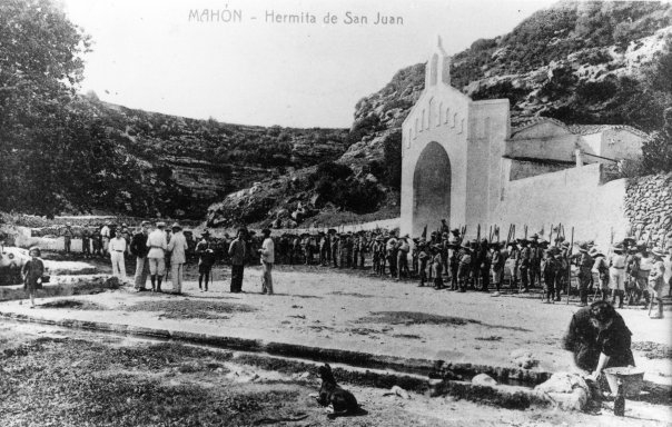 Spanien förlorade sina sista kolonier och sin status som imperium 1898, efter Kubakriget mot USA. Nu riskerar Spanien en ny moralisk depression, när landet av allt att döma åter förlorar internationell pondus.