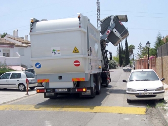 En sophämtare i Benalmádena omkom 29 augusti, efter att han fått en container över sig.