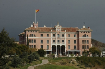 Hotel Villa Padierna ligger i Benahavís kommun.