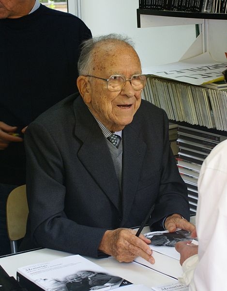 Kommunistledaren Santiago Carrillo var omstridd med onekligen en av 1900-talets främsta profiler i Spanien. Han blev 97 år.