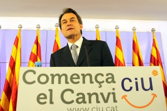 Den katalanske regionalpresidenten Artur Mas har utlyst nyval till 25 november och menar att Katalonien står inför sin viktigaste process på 300 år.