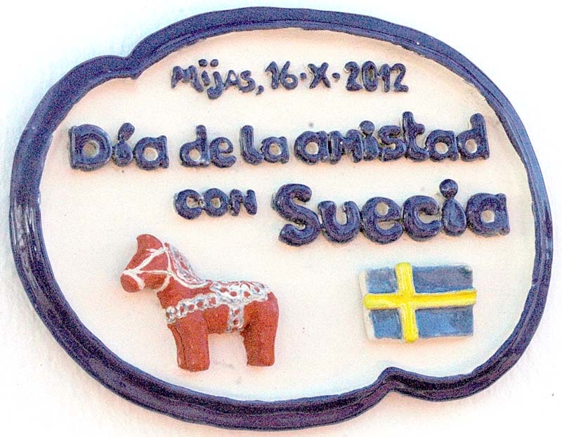Vi är kanske inte störst, eller bäst eller ens vackrast, men vi är först med att ha en hedersplakett i Mijas Pueblo!