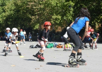 Växande klagomål gör att det nu är förbjudet att åka skateboard och rullskridskor på allmän plats i Torremolinos.