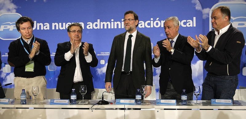 Det var allvarsamma miner i Partido Populars nationella kommunstämma i Almería i helgen.